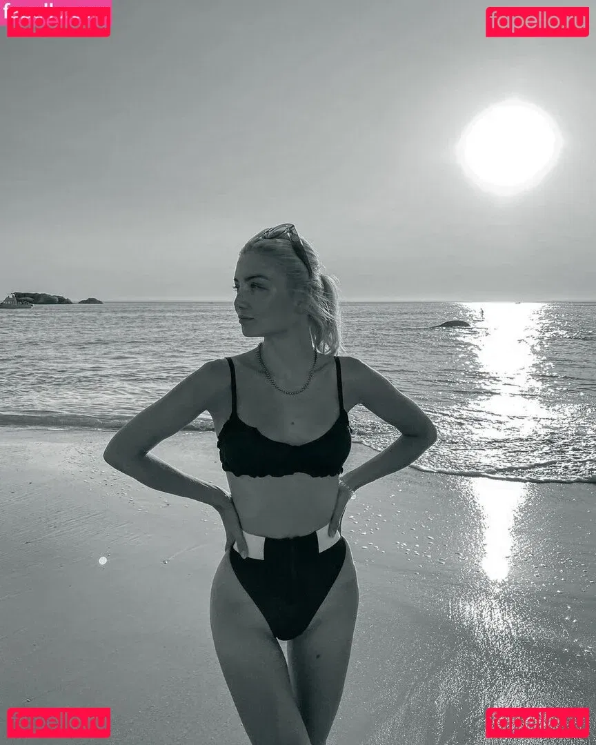 Julia Wulf Onlyfans Photo Gallery 