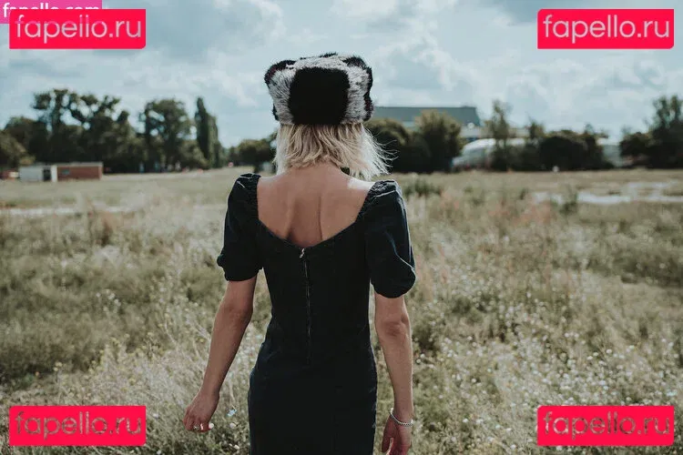 Julia Wulf Onlyfans Photo Gallery 