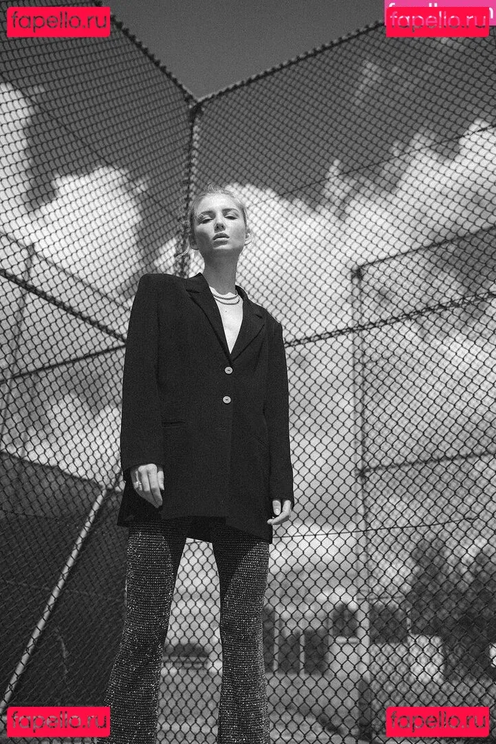 Julia Wulf Onlyfans Photo Gallery 