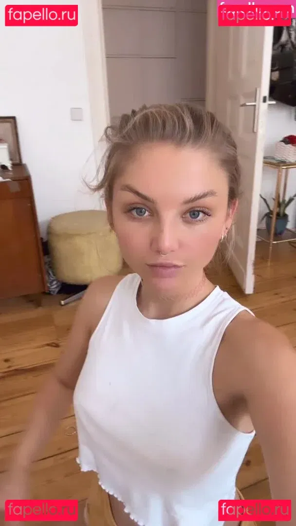 Julia Wulf Onlyfans Photo Gallery 