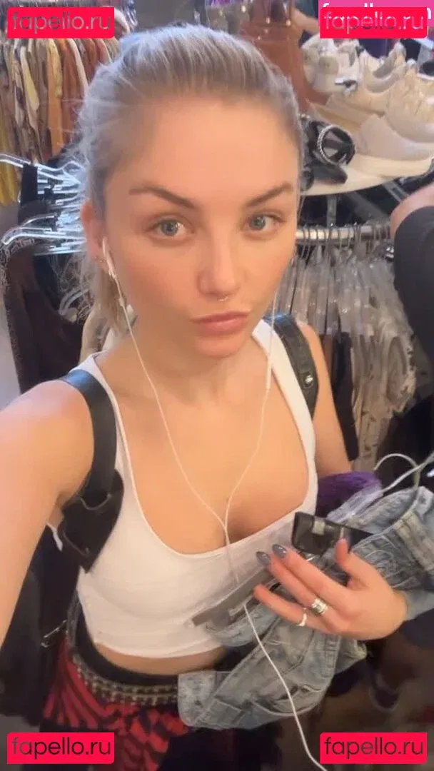 Julia Wulf Onlyfans Photo Gallery 