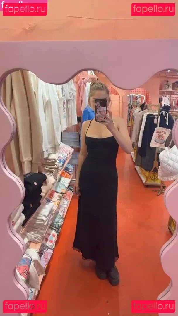 Julia Wulf Onlyfans Photo Gallery 