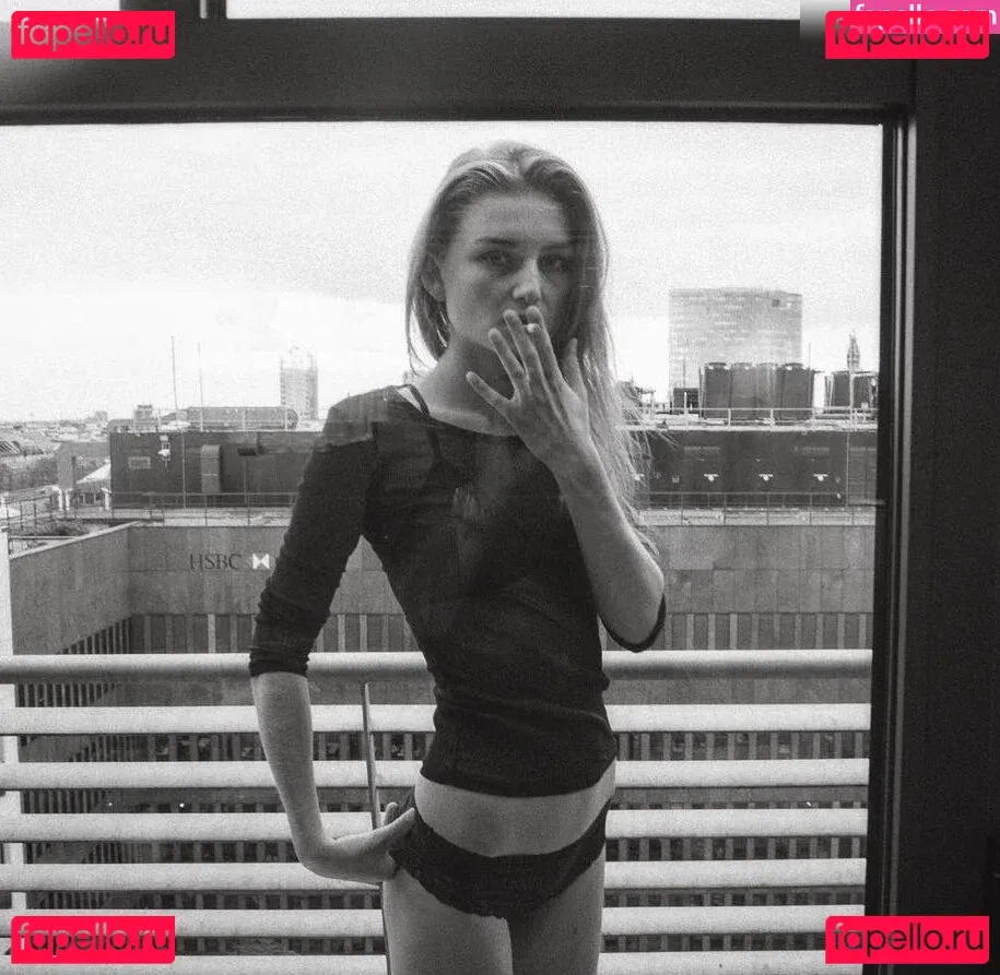 Julia Wulf Onlyfans Photo Gallery 