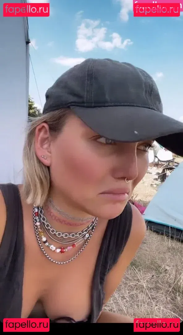 Julia Wulf Onlyfans Photo Gallery 