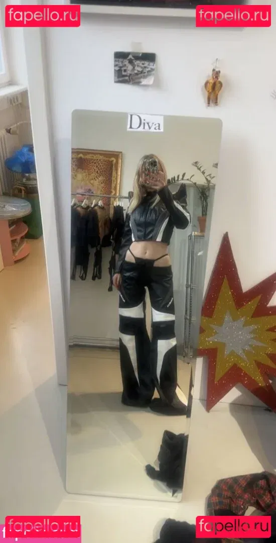 Julia Wulf Onlyfans Photo Gallery 