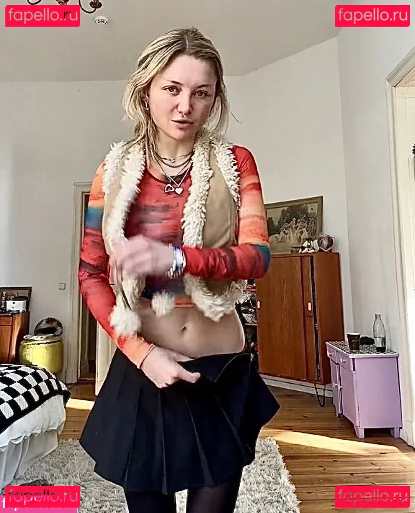 Julia Wulf Onlyfans Photo Gallery 