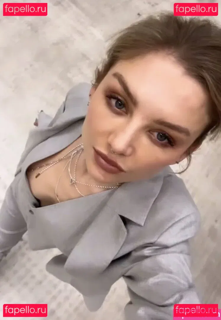 Julia Wulf Onlyfans Photo Gallery 