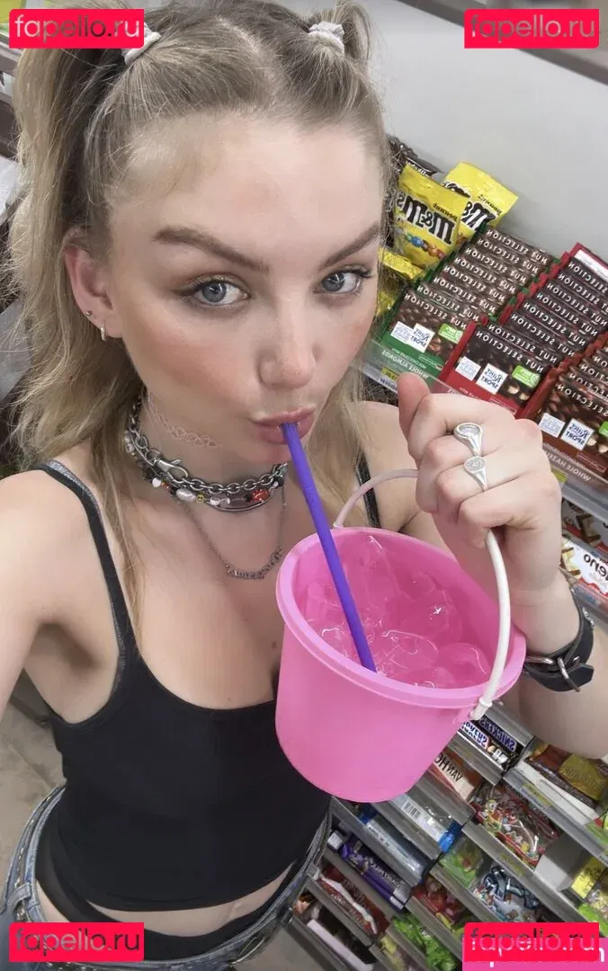 Julia Wulf Onlyfans Photo Gallery 