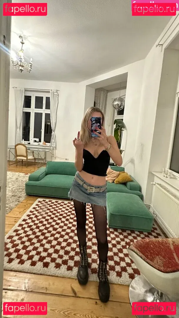 Julia Wulf Onlyfans Photo Gallery 