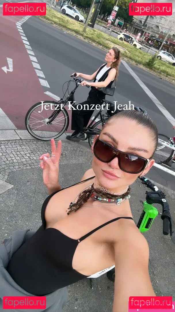 Julia Wulf Onlyfans Photo Gallery 