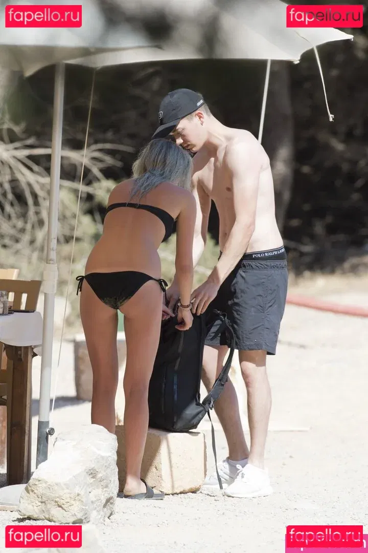 Julia Wulf Onlyfans Photo Gallery 