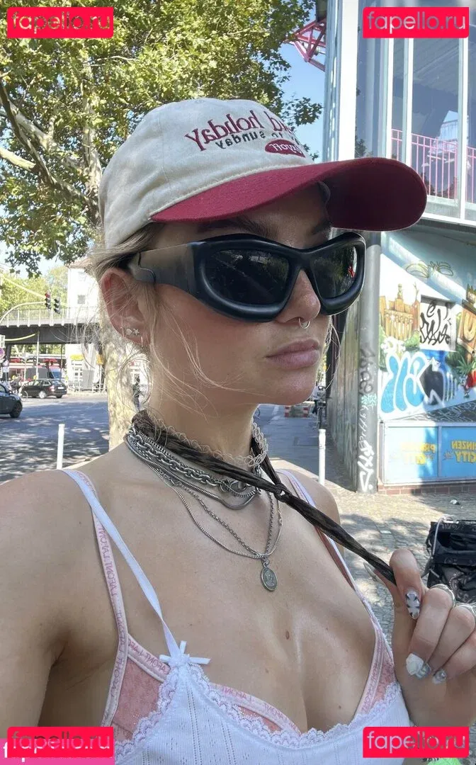 Julia Wulf Onlyfans Photo Gallery 