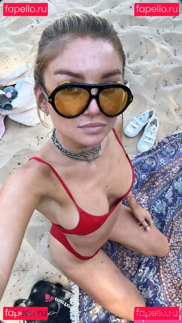 Julia Wulf Onlyfans Photo Gallery 