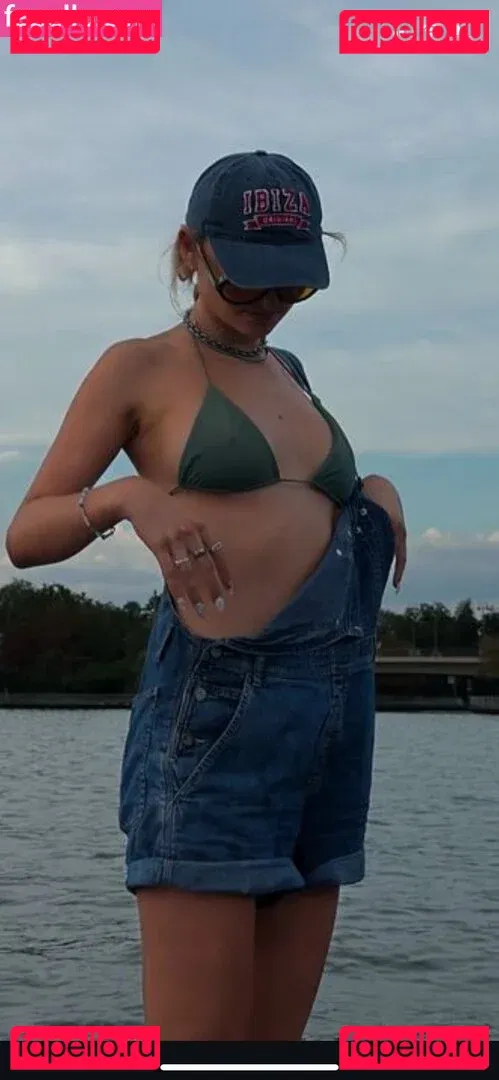 Julia Wulf Onlyfans Photo Gallery 