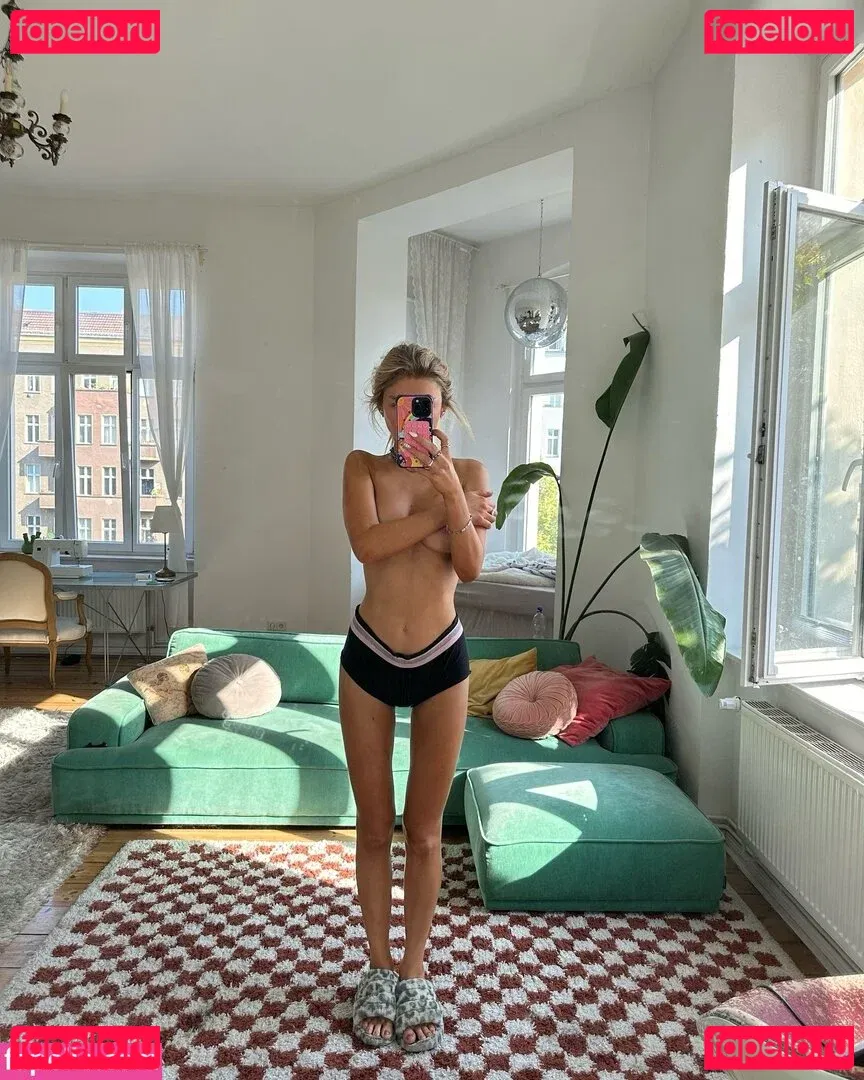 Julia Wulf Onlyfans Photo Gallery 