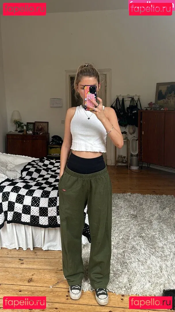 Julia Wulf Onlyfans Photo Gallery 