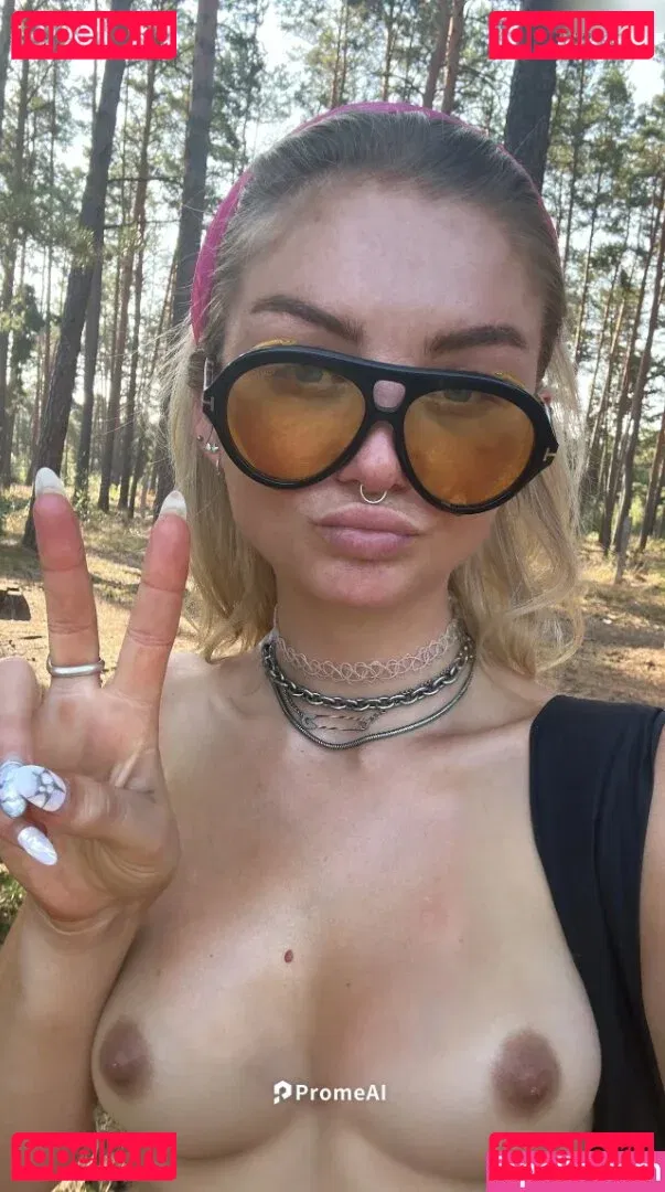 Julia Wulf Onlyfans Photo Gallery 