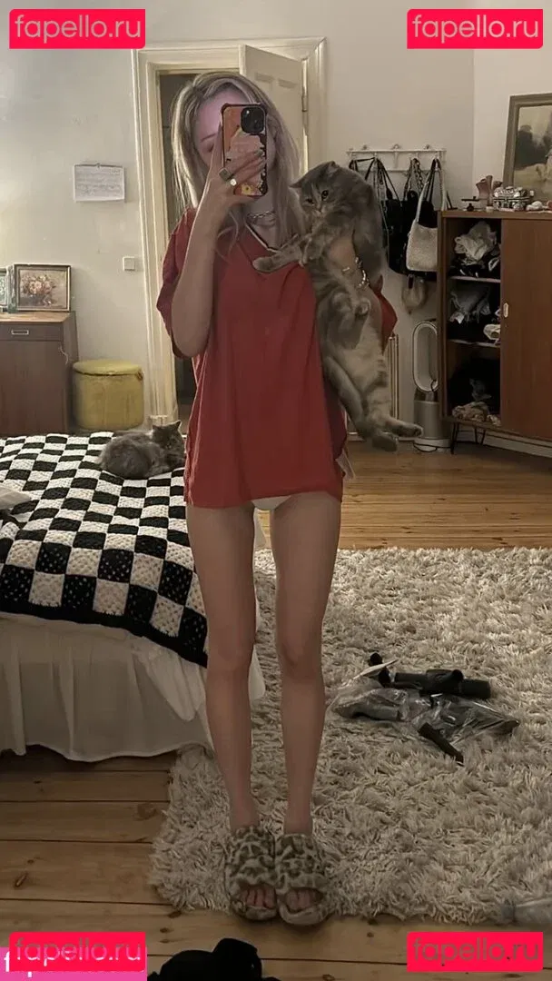 Julia Wulf Onlyfans Photo Gallery 