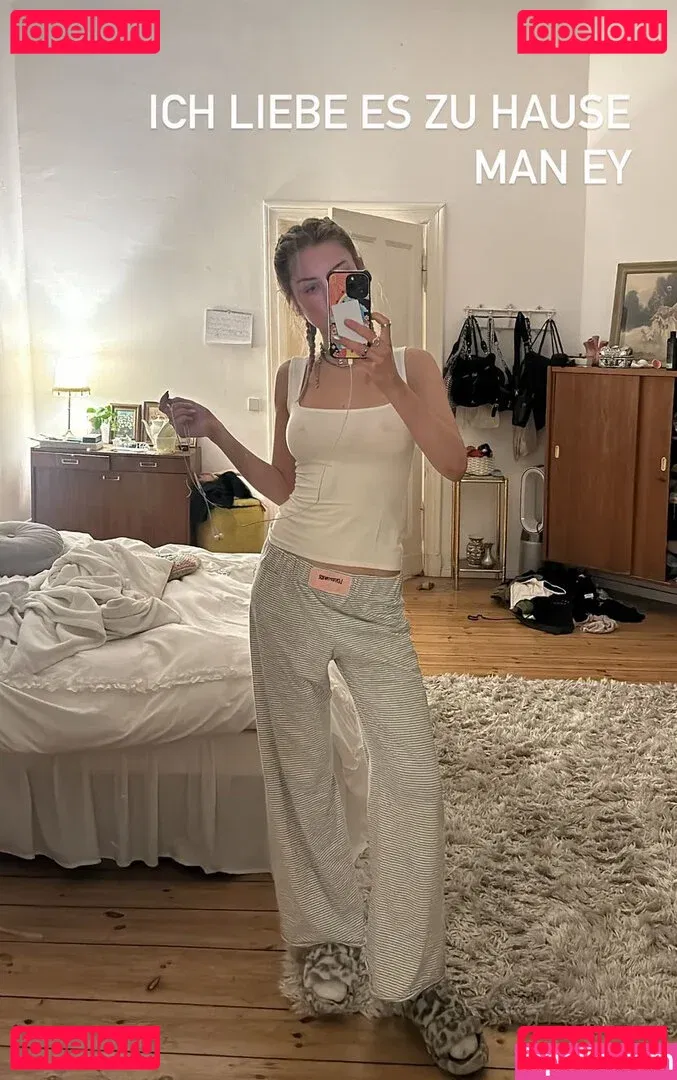 Julia Wulf Onlyfans Photo Gallery 