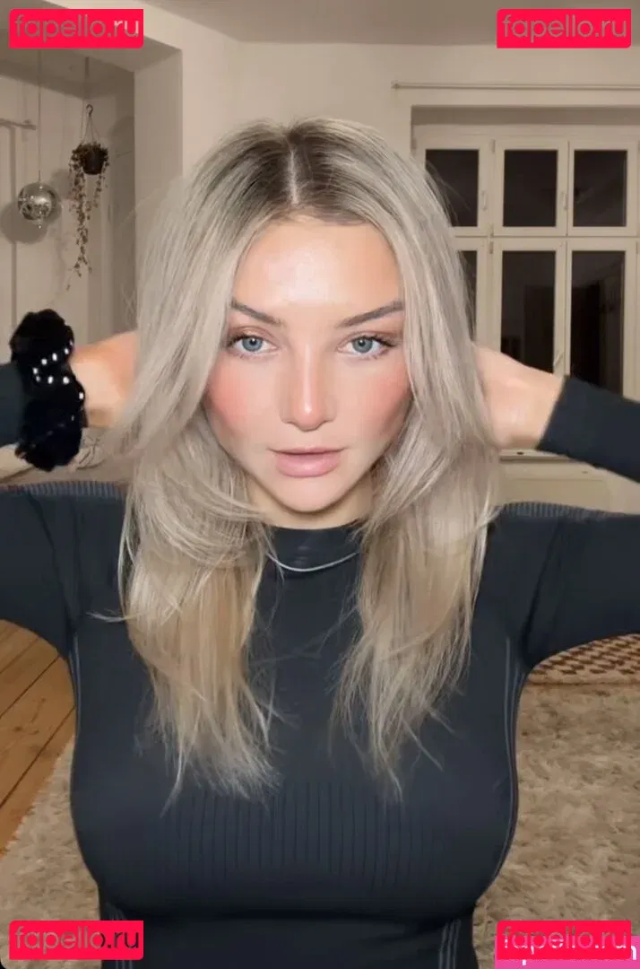 Julia Wulf Onlyfans Photo Gallery 