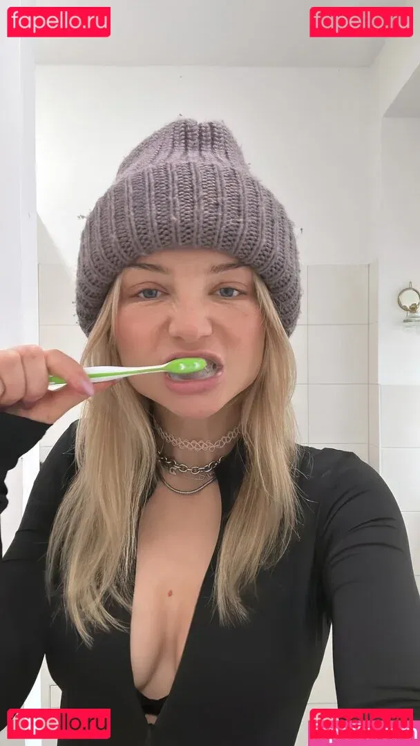 Julia Wulf Onlyfans Photo Gallery 