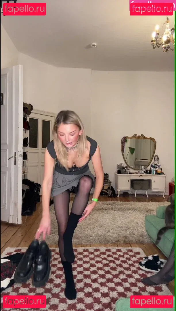 Julia Wulf Onlyfans Photo Gallery 