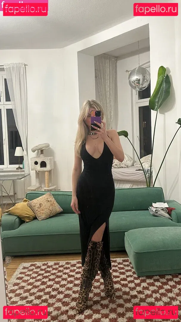 Julia Wulf Onlyfans Photo Gallery 