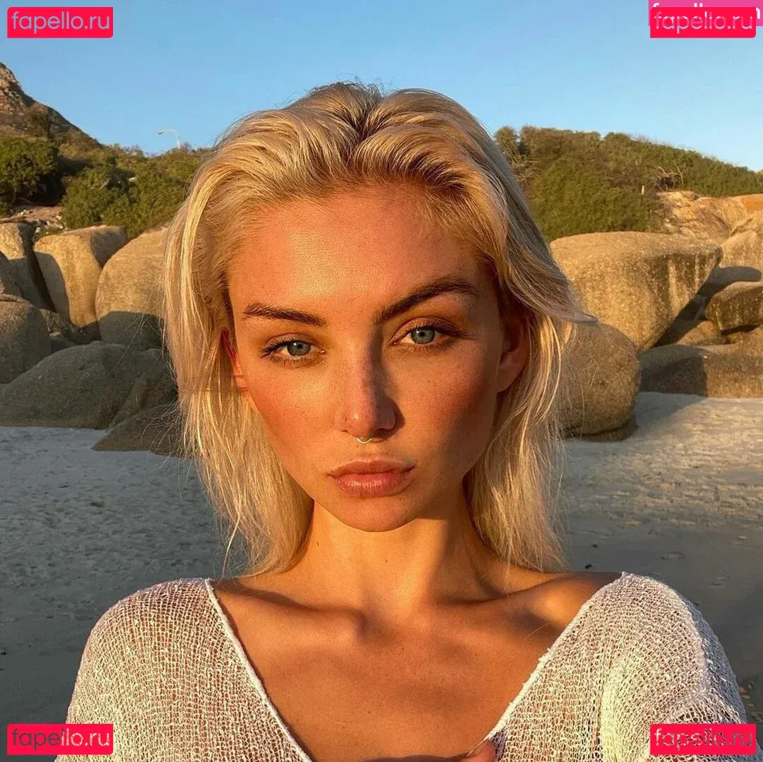 Julia Wulf Onlyfans Photo Gallery 