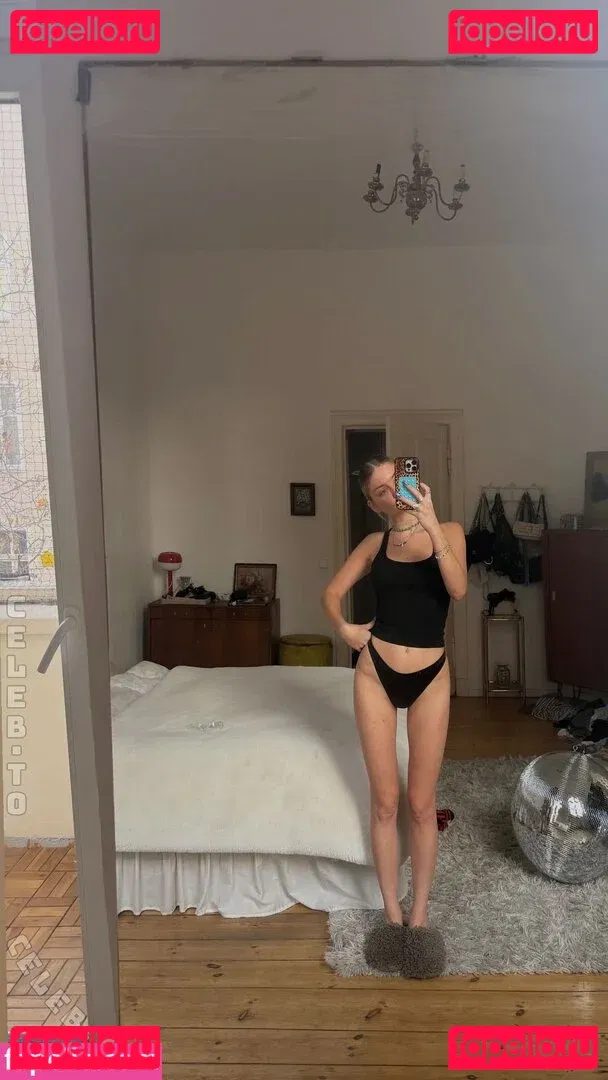 Julia Wulf Onlyfans Photo Gallery 