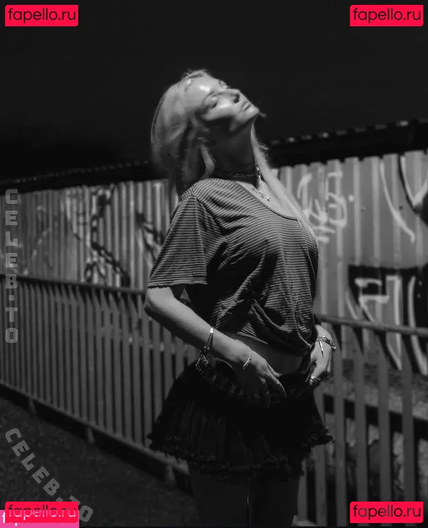 Julia Wulf Onlyfans Photo Gallery 