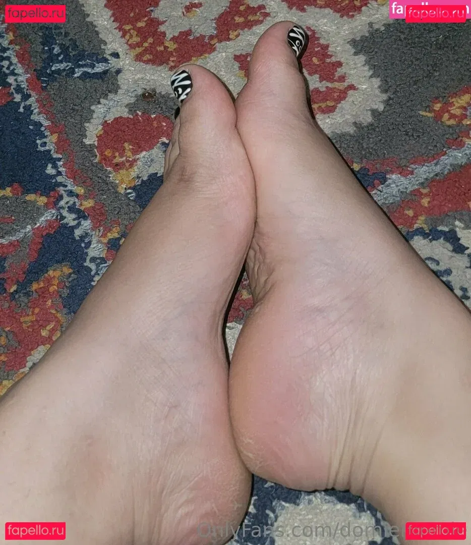 domiemomie Onlyfans Photo Gallery 