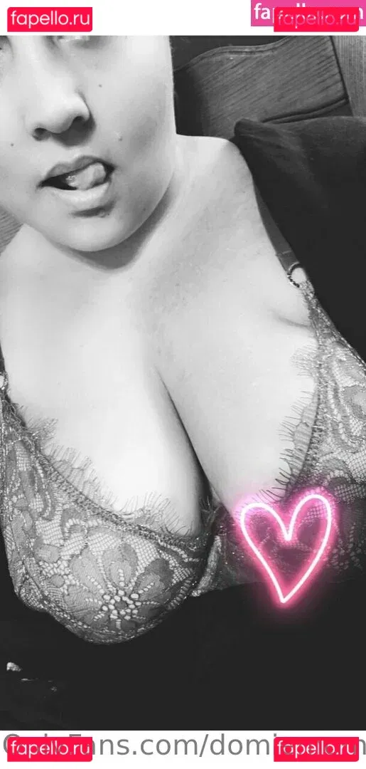 domiemomie Onlyfans Photo Gallery 