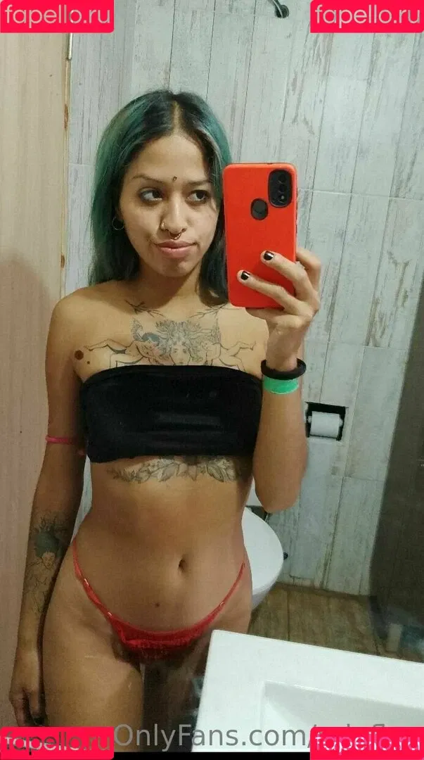 redbunniee Onlyfans Photo Gallery 