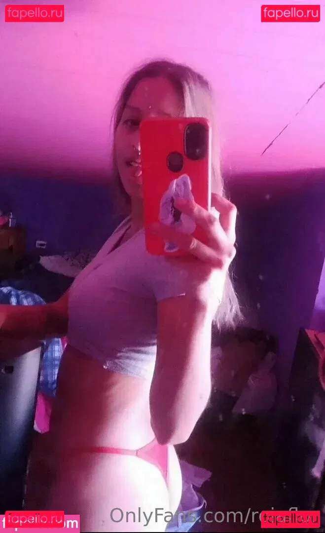 redbunniee Onlyfans Photo Gallery 