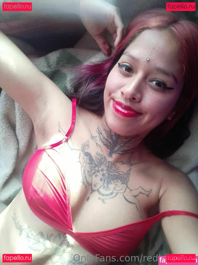 redbunniee Onlyfans Photo Gallery 