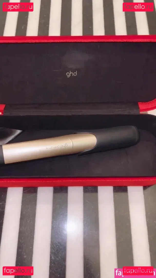 Emily Lind Onlyfans Photo Gallery 