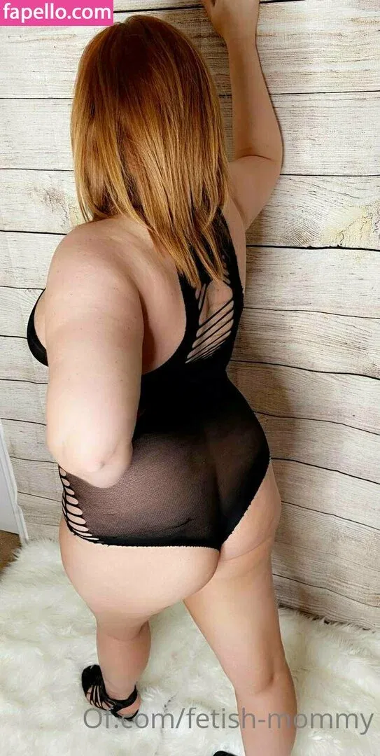 fetish-mommy Onlyfans Photo Gallery 