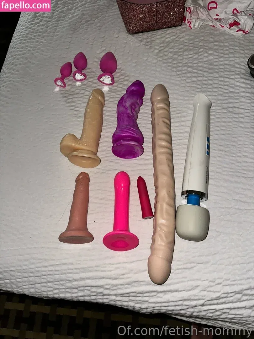 fetish-mommy Onlyfans Photo Gallery 