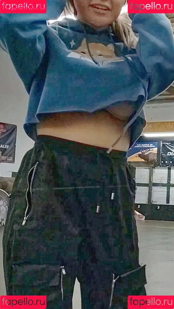 PotasticPanda Onlyfans Photo Gallery 