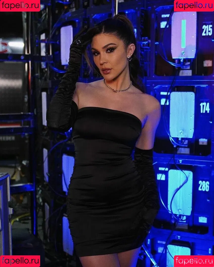Cathy Kelley Onlyfans Photo Gallery 