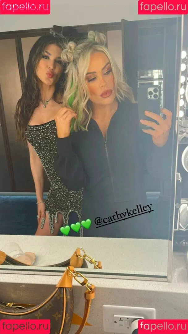 Cathy Kelley Onlyfans Photo Gallery 