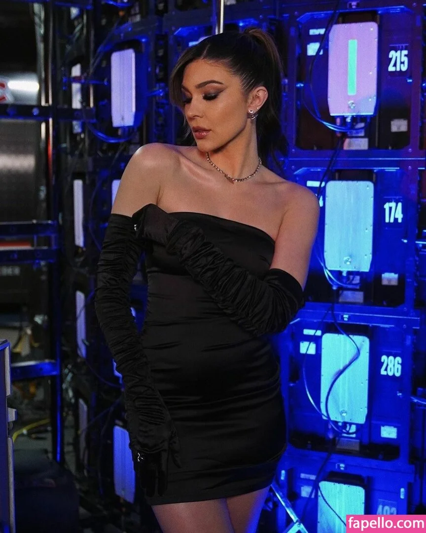 Cathy Kelley Onlyfans Photo Gallery 