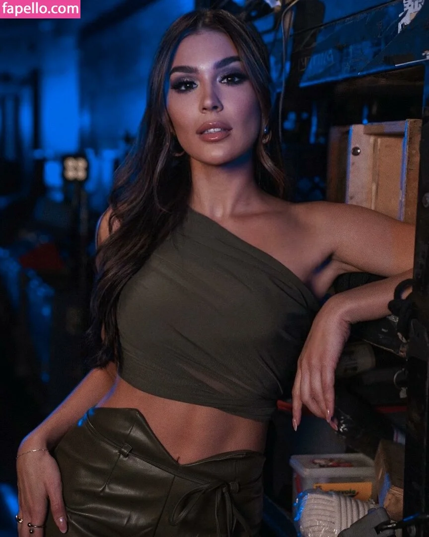 Cathy Kelley Onlyfans Photo Gallery 