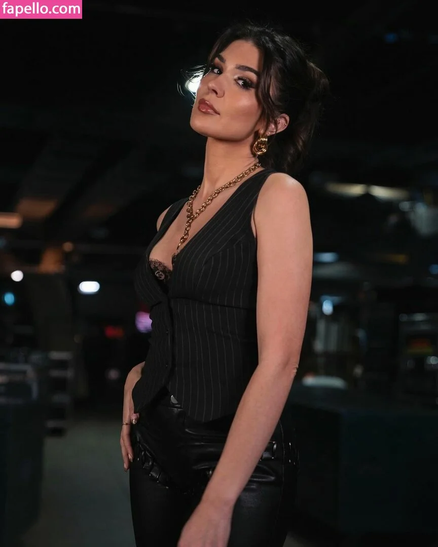 Cathy Kelley Onlyfans Photo Gallery 