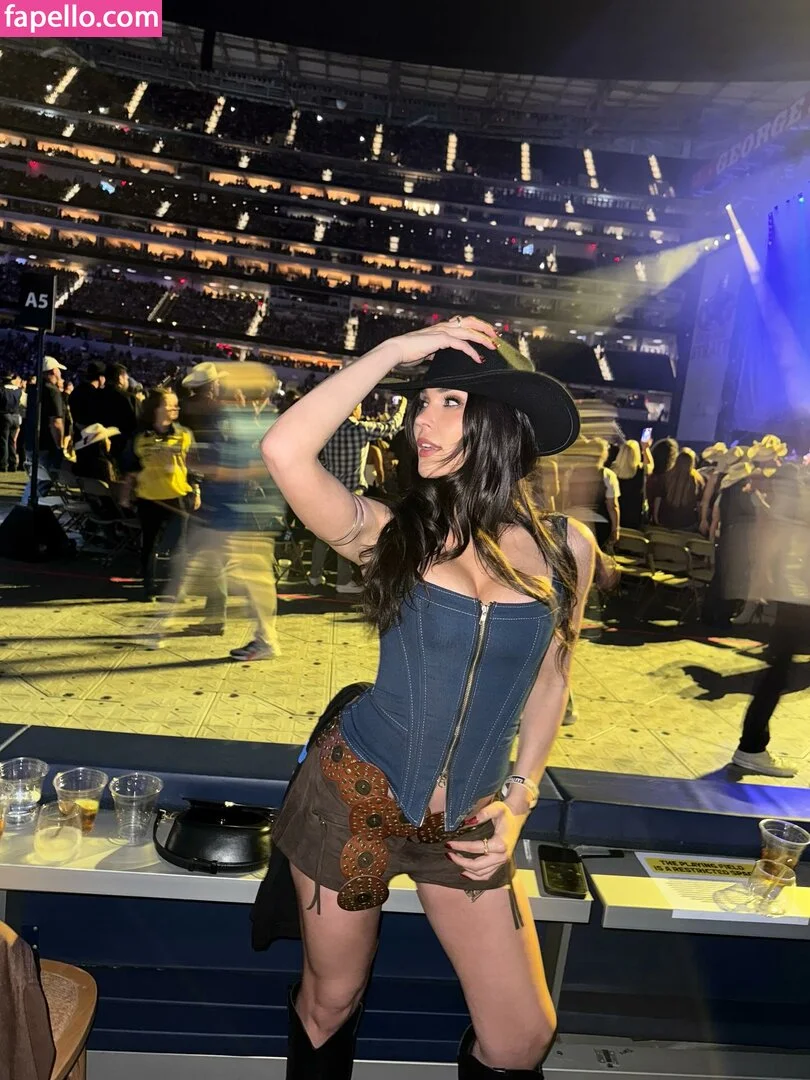 Cathy Kelley Onlyfans Photo Gallery 