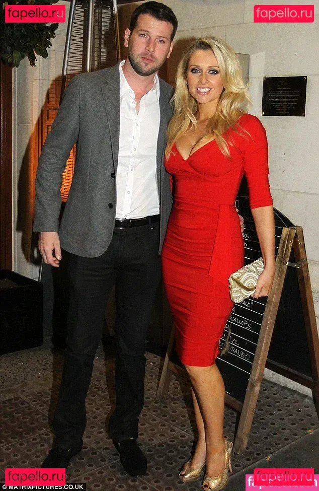 Gemma Merna Onlyfans Photo Gallery 