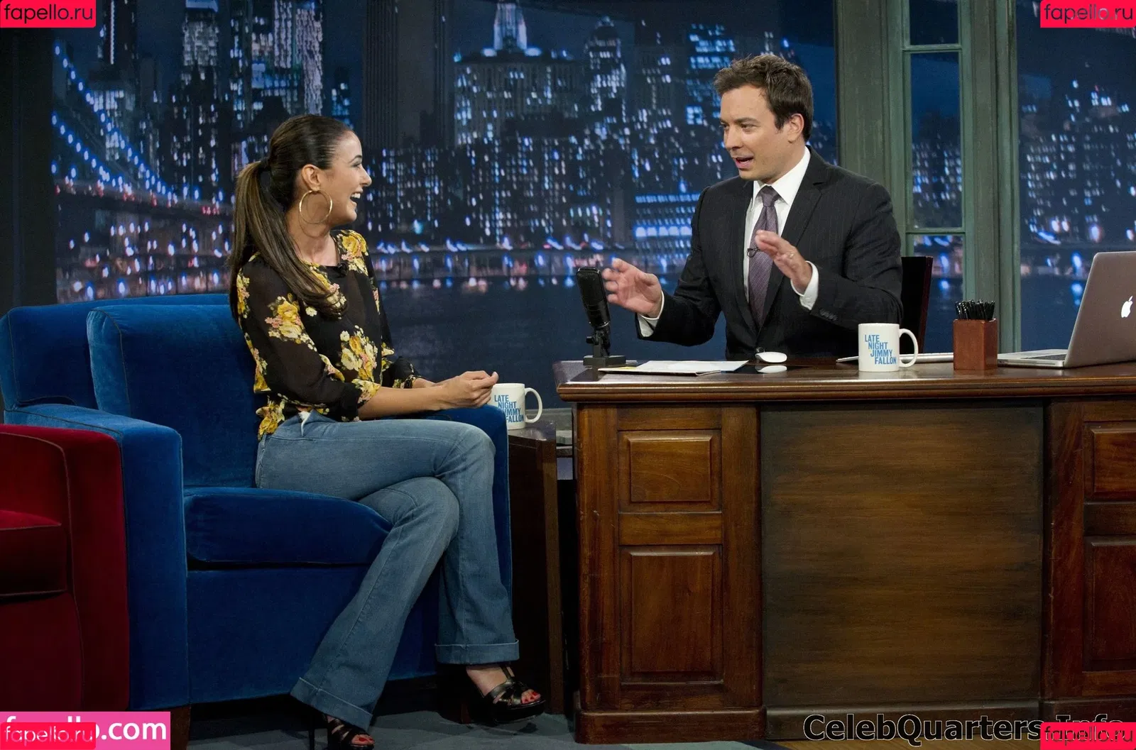 Emmanuelle Chriqui Onlyfans Photo Gallery 