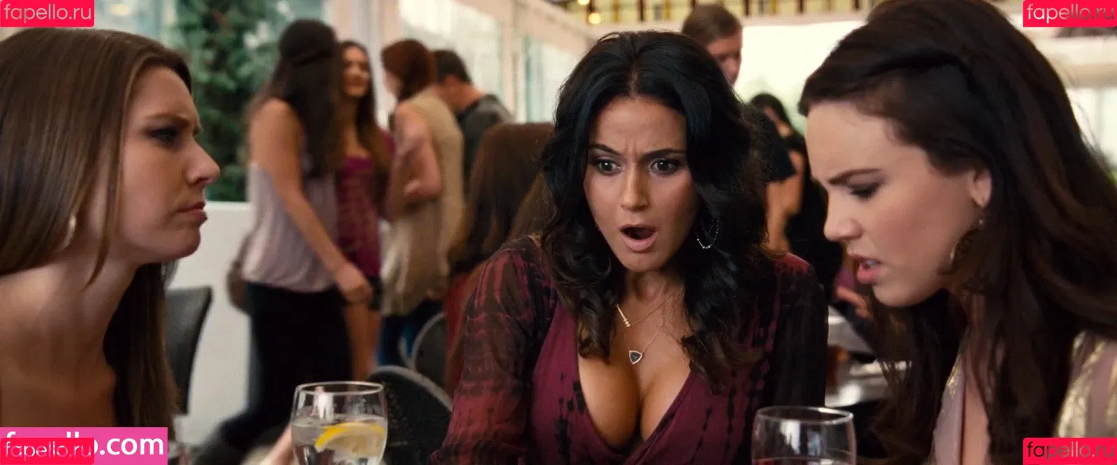 Emmanuelle Chriqui Onlyfans Photo Gallery 