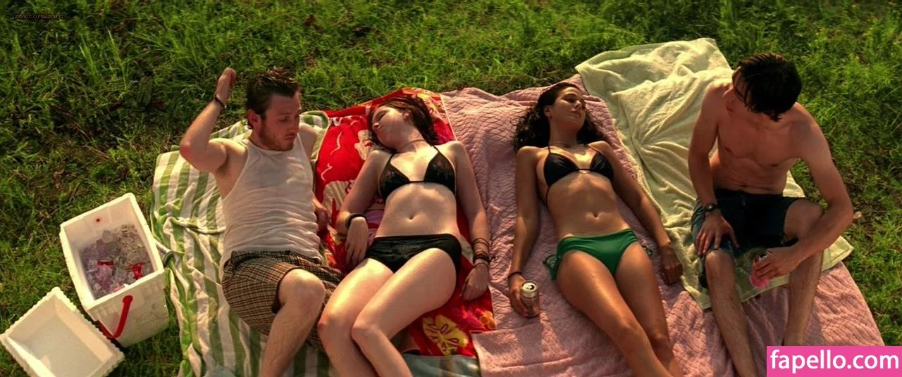 Emmanuelle Chriqui Onlyfans Photo Gallery 