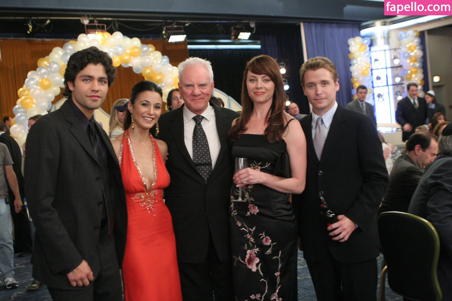 Emmanuelle Chriqui Onlyfans Photo Gallery 